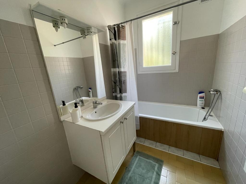 Lg Rite Appartement Avec Jardin プラード エクステリア 写真